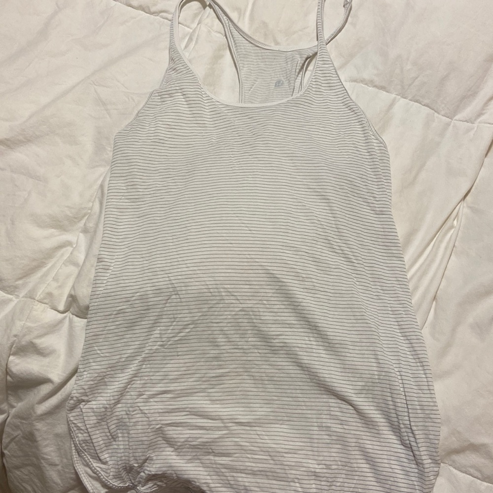 Lululemon tank